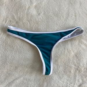 ChooksLA bikini bottoms